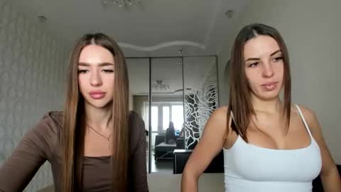 Snapshot of yourgirl_ariella chatting on 31, 10, 2025 Ariella online show from 31, 10, 2025