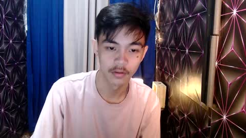 Snapshot of yourguy_josh23 chatting on 18, 12, 2024 Josh online show from 18, 12, 2024