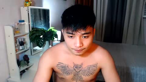 Snapshot of yourhandsome_hunk chatting on 31, 5, 2026 Paul online show from 31, 5, 2026