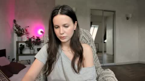 Aida online show from 9, 9, 2025