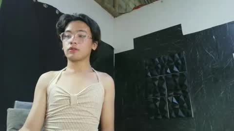 yourhotdodz online show from 23, 3, 2026