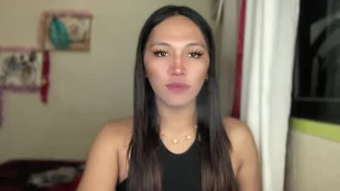 Snapshot of yourhotlove_jamellaxxx chatting on 17, 12, 2025 LOVING JAMMELA online show from 17, 12, 2025