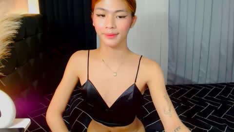 Snapshot of yourlady_francine chatting on 23, 9, 2025 yourlady_francine online show from 23, 9, 2025