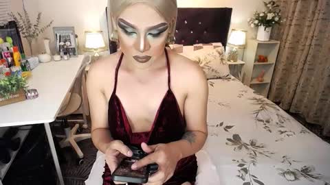 --               online show from 14, 12, 2025