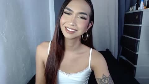 yourlovebella88 online show from 12, 3, 2025