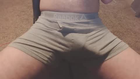 Snapshot of yourmomma00 chatting on 23, 10, 2025 yourmomma00 online show from 23, 10, 2025