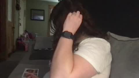 Snapshot of yournewbigmama chatting on 21, 12, 2024 yournewbigmama online show from 21, 12, 2024