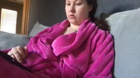 Snapshot of yournewbigmama chatting on 13, 2, 2025 yournewbigmama online show from 13, 2, 2025