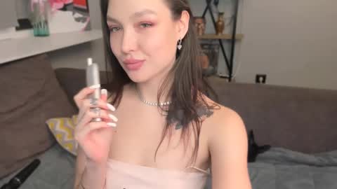 Snapshot of yournika chatting on 24, 2, 2025 Nika online show from 24, 2, 2025