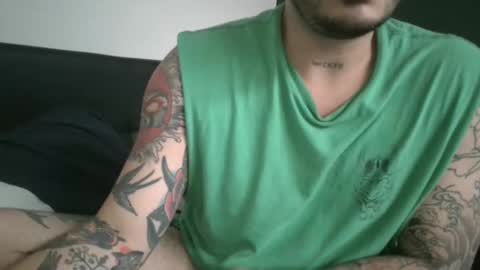 Snapshot of yourpersonalgeniusl chatting on 6, 1, 2025 yourpersonalgeniusl online show from 6, 1, 2025