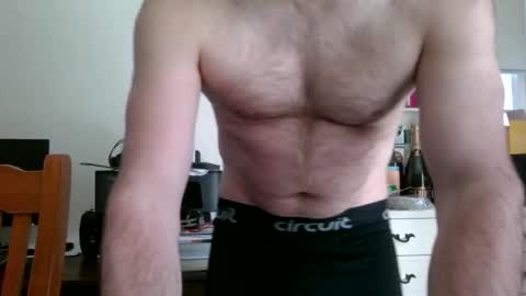 Snapshot of yourretroguy chatting on 28, 10, 2025 yourretroguy online show from 28, 10, 2025