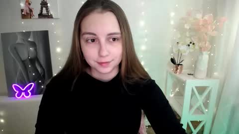 Snapshot of yours_piece_of_happiness_ chatting on 22, 4, 2026 Happy online show from 22, 4, 2026
