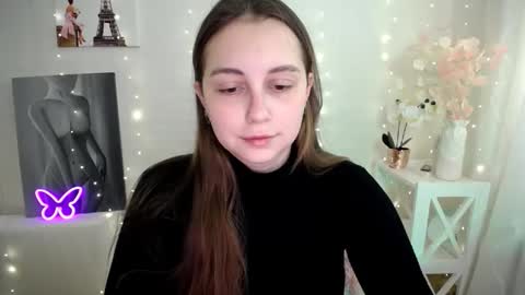 Snapshot of yours_piece_of_happiness_ chatting on 29, 4, 2026 Happy online show from 29, 4, 2026