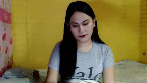 Snapshot of yourseductive_vinaxx chatting on 1, 10, 2025 yourseductive_vinaxx online show from 1, 10, 2025