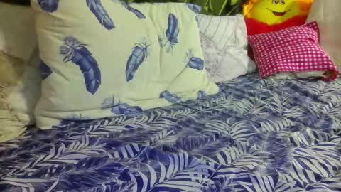 Snapshot of yoursexkroshka chatting on 8, 11, 2025 kroshka online show from 8, 11, 2025