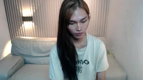    online show from 5, 11, 2025