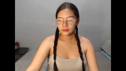 yoursexy_reb online show from 10, 2, 2026