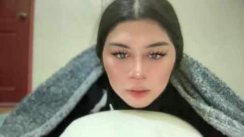 LALA online show from 12, 4, 2026