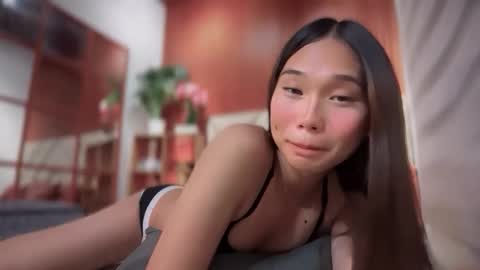 yoursluttyashxx online show from 15, 1, 2026