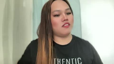 Snapshot of yourspecialgirl_rhea chatting on 25, 7, 2026 yourspecialgirl_rhea online show from 25, 7, 2026