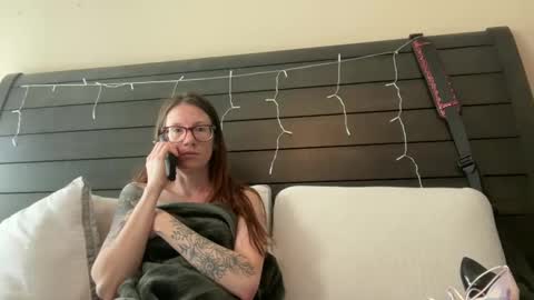 Snapshot of yourstrulylivy chatting on 27, 2, 2025 yourstrulylivy online show from 27, 2, 2025
