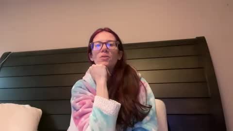Snapshot of yourstrulylivy chatting on 7, 3, 2025 yourstrulylivy online show from 7, 3, 2025