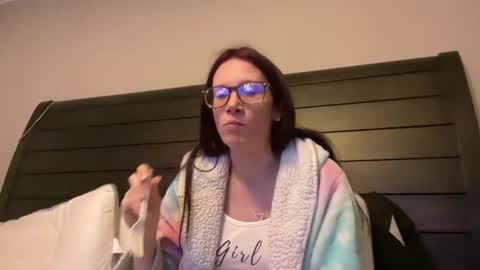 Snapshot of yourstrulylivy chatting on 10, 3, 2025 yourstrulylivy online show from 10, 3, 2025