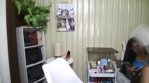 Snapshot of yoursubmissive_larah chatting on 8, 5, 2026 yoursubmissive_larah online show from 8, 5, 2026