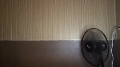 yoursweet_loveace online show from 12, 4, 2026