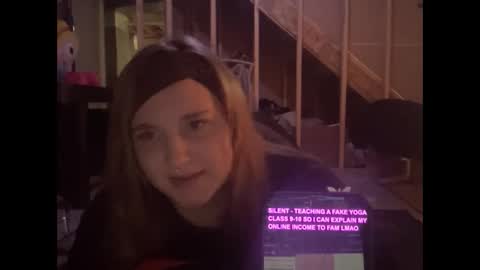 yourthickgingergoddess online show from 25, 1, 2025