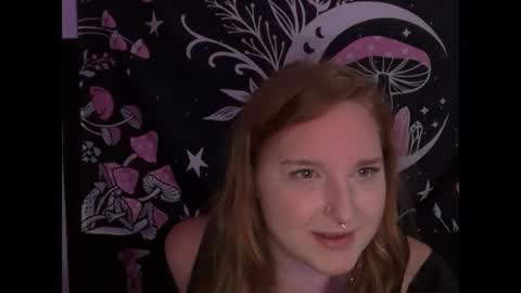 yourthickgingergoddess online show from 6, 10, 2025