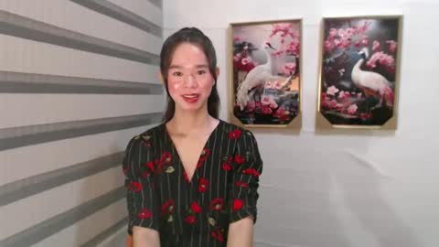 yourtinybunny online show from 18, 2, 2025