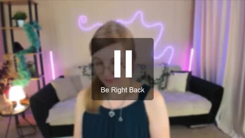 Snapshot of youruniverser chatting on 10, 11, 2025 Alice online show from 10, 11, 2025