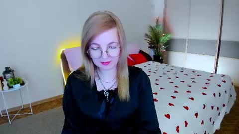 Alice online show from 15, 6, 2026