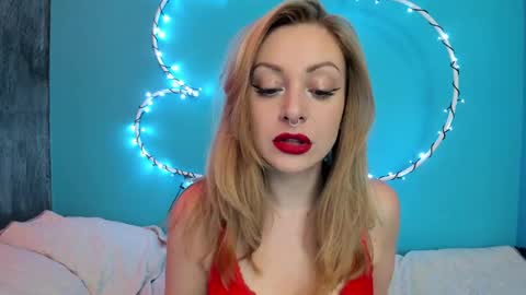 Snapshot of yourvenus00 chatting on 13, 2, 2025 YourVenus00 -Follow my OF online show from 13, 2, 2025