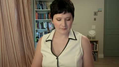 Rose Noire online show from 17, 7, 2026