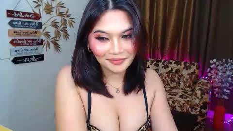 Snapshot of youungsextdeity chatting on 1, 12, 2025 cathy online show from 1, 12, 2025