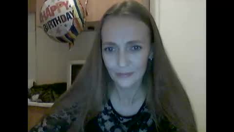 Snapshot of youur_light chatting on 7, 11, 2025 Youur light online show from 7, 11, 2025