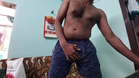 Snapshot of yoyostar chatting on 8, 1, 2025 Naughty Santa online show from 8, 1, 2025