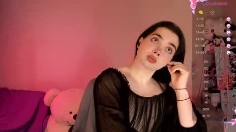 Ysabell online show from 28, 9, 2025