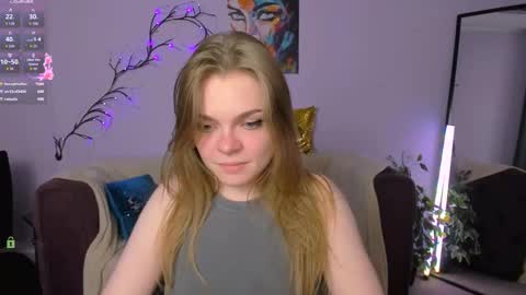 Snapshot of yudji_boy chatting on 16, 9, 2025 yudji_boy online show from 16, 9, 2025