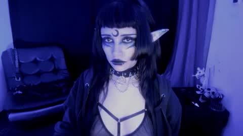 Yue Eclipsa online show from 18, 1, 2026