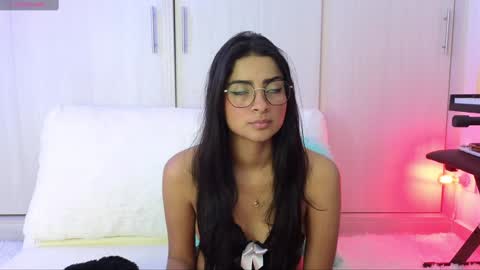 Yurani online show from 25, 1, 2025