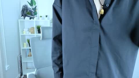 Yugo online show from 4, 12, 2025