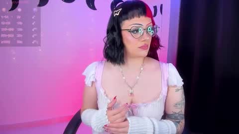   online show from 25, 2, 2026