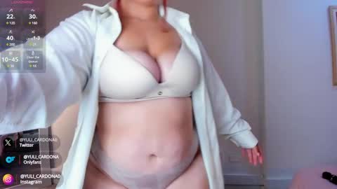 Snapshot of yuli_cardona_ chatting on 8, 2, 2025 Yuliet online show from 8, 2, 2025