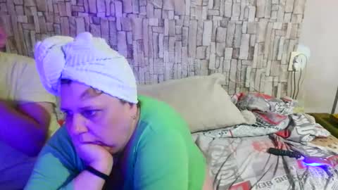 Snapshot of yulia1979 chatting on 14, 12, 2025 Yula online show from 14, 12, 2025