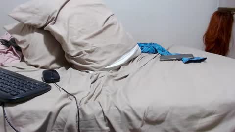 yuliana_25 online show from 18, 7, 2026