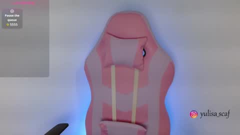 Yuli and SaraIndependent model online show from 5, 3, 2026