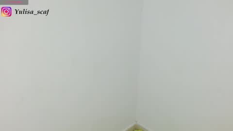Snapshot of yulissa18 chatting on 28, 5, 2026 Yuli and SaraIndependent model online show from 28, 5, 2026